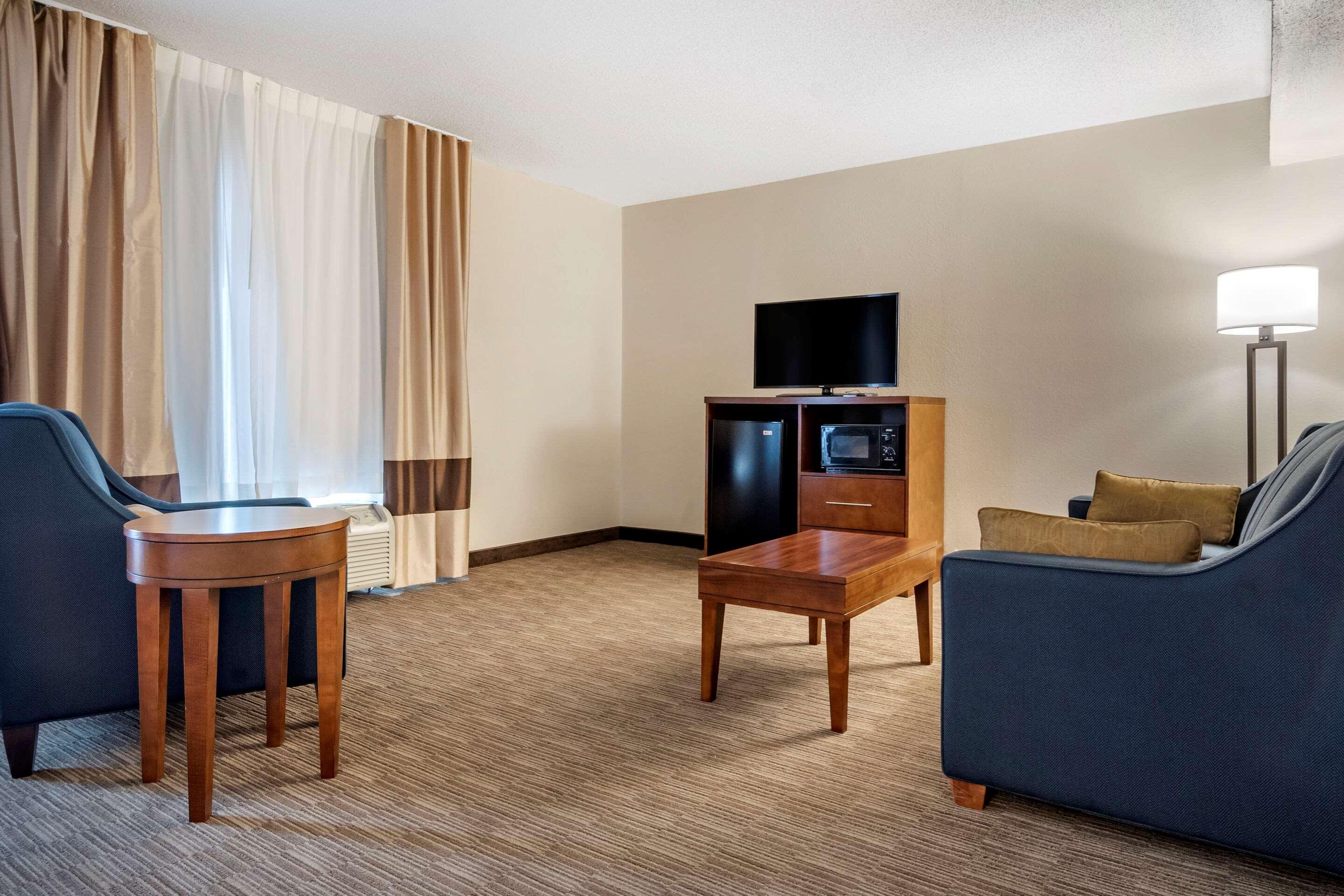 Comfort Inn & Suites Oxford South Εξωτερικό φωτογραφία