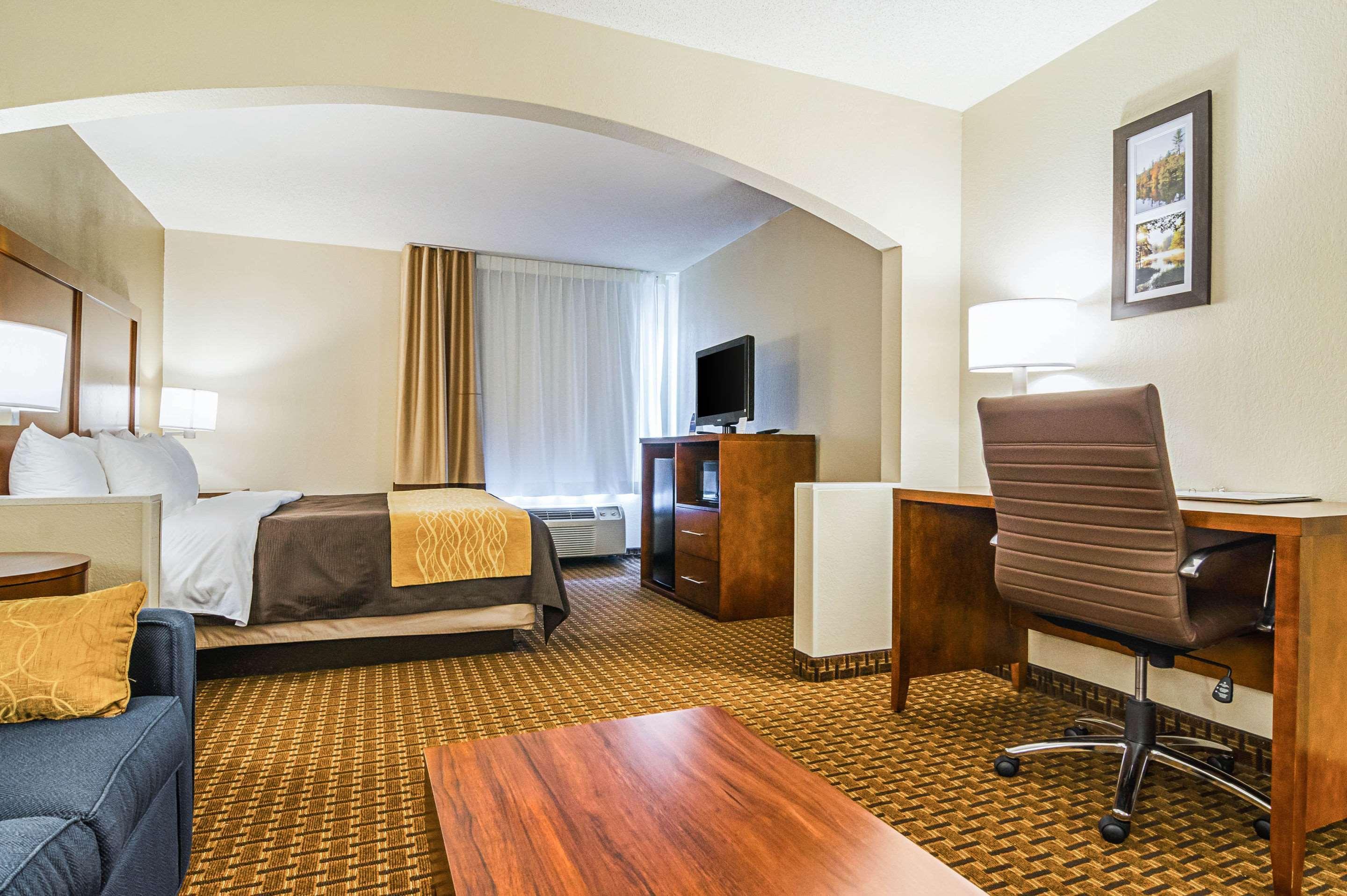 Comfort Inn & Suites Oxford South Εξωτερικό φωτογραφία