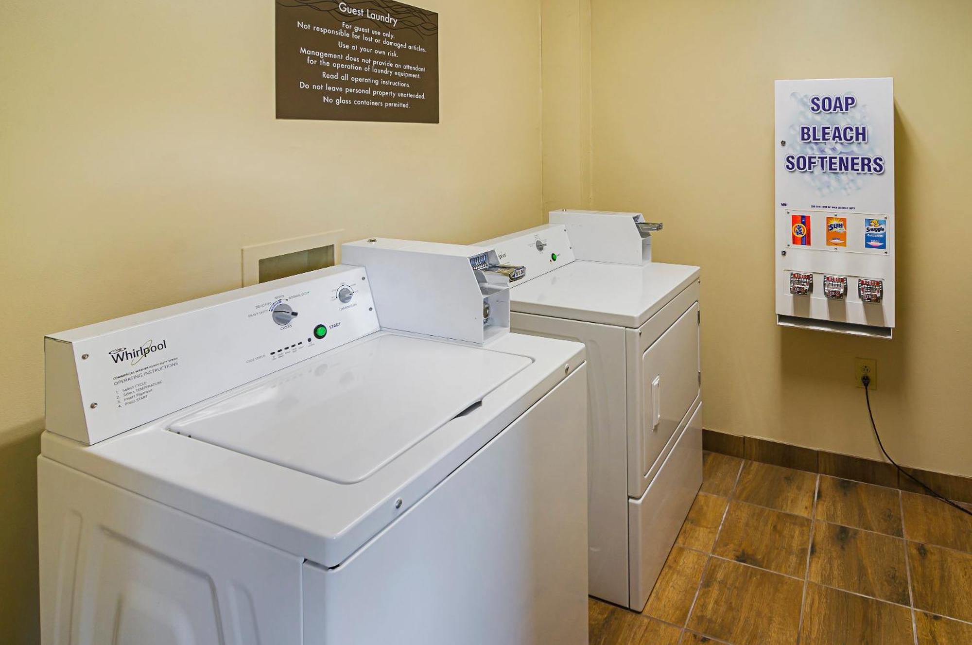 Comfort Inn & Suites Oxford South Εξωτερικό φωτογραφία