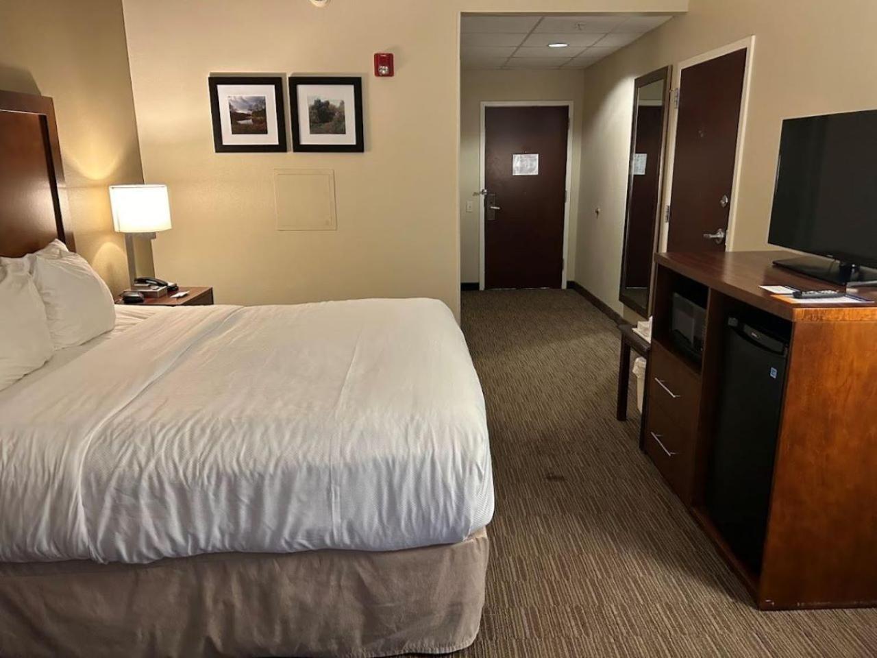 Comfort Inn & Suites Oxford South Εξωτερικό φωτογραφία