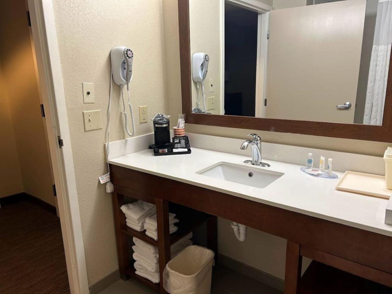 Comfort Inn & Suites Oxford South Εξωτερικό φωτογραφία